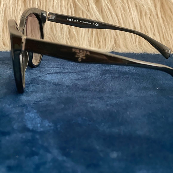 *Authentic* Prada Sunglasses